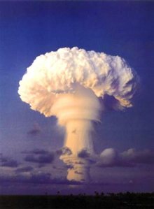 atmosphere_testing_nuclear_weapons.jpe